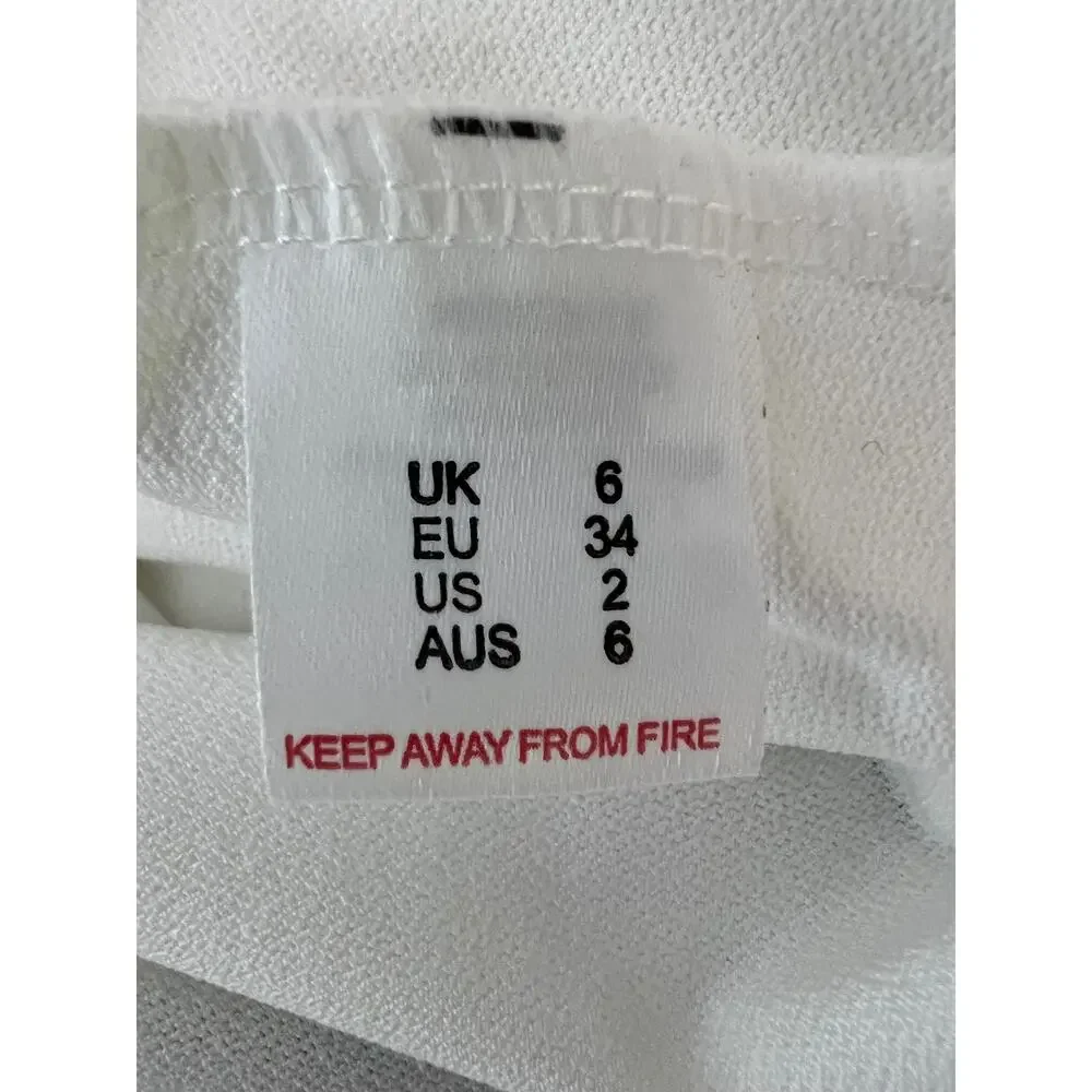 NWT Missguided Long Sleeve Asymmetrical Low Cut V Neck Bodycon White Dress 2 - Picture 4 of 6